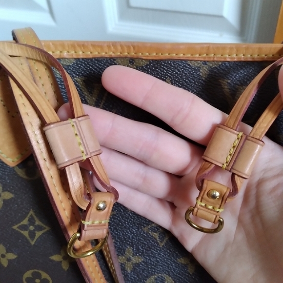 Louis Vuitton MM Neverful - Picture 6 of 15